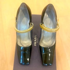 Vintage Prada MaryJane Show